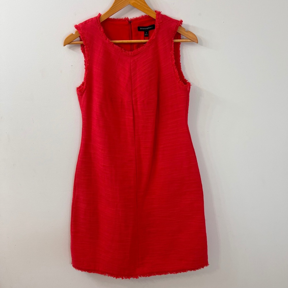 Banana Republic Red Tweed Fringed Shift Dress Sleeveless Size 4 NWT